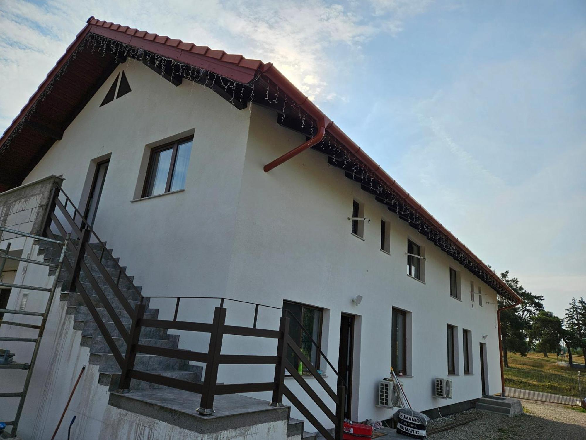 Casa Cristian Lägenhet Turda Exteriör bild